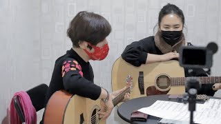 원더진영 기타배우러(?)가요. 이즈실용음악학원 동구원 . 음치는 못 고치나봐요ㅜ