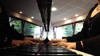 Testing pianos... Kate Bush - A coral room