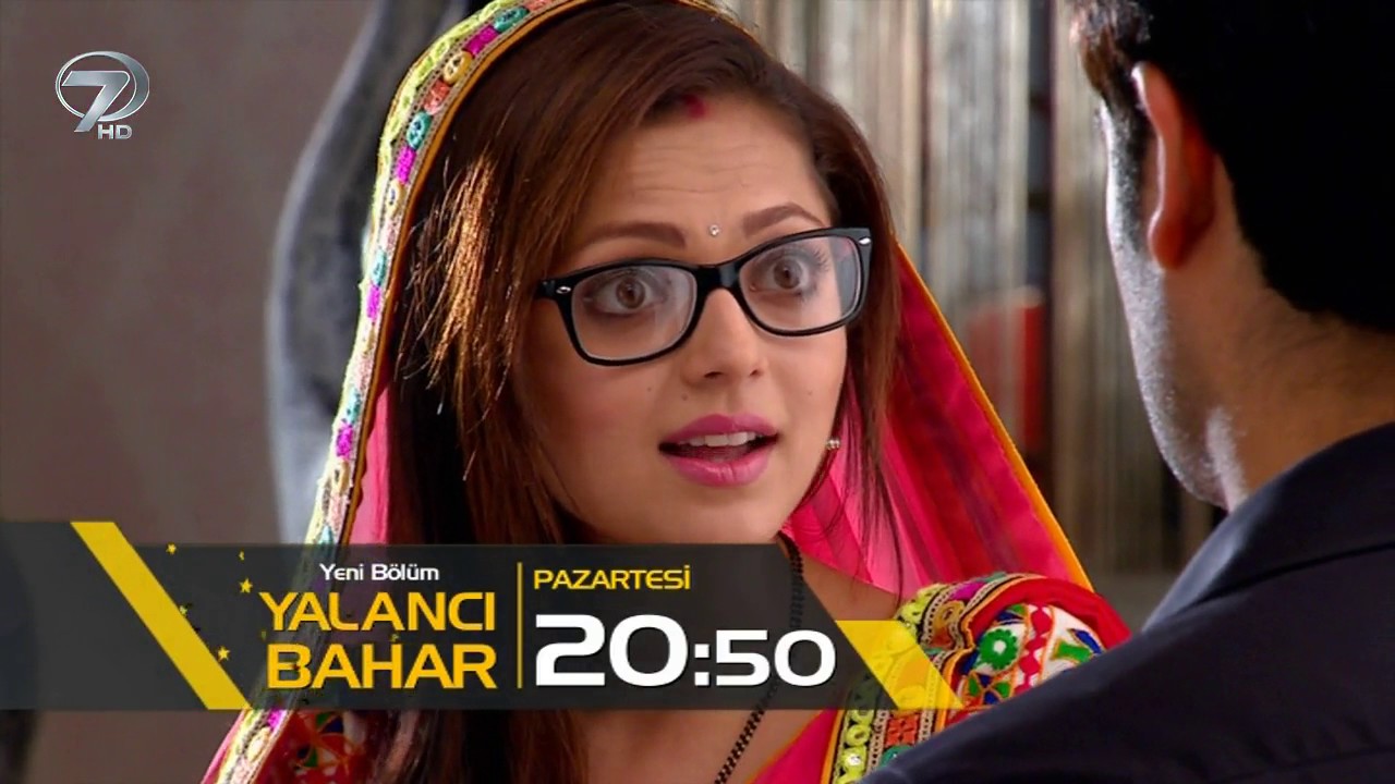 Rus tiliga tarjimasi bilan toliq metrajli porno filmni tomosha qiling Kichkina emo bilan porno tomosha qiling