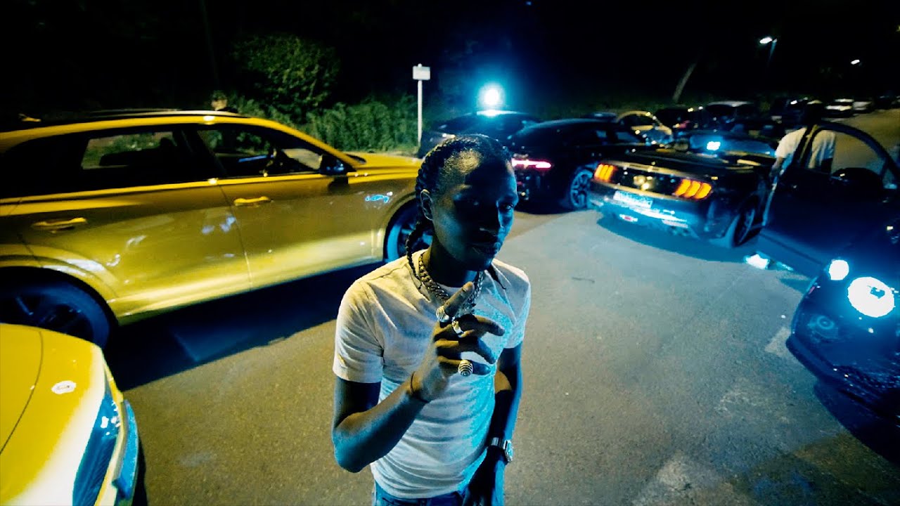 在 YouTube 上观看 Ormaz - Totti (Clip Officiel) 在 YouTube 上观看 Ormaz - Totti (Clip Officiel)