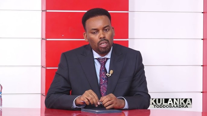 Jinsiy aloqada bolgan gozal yosh qizlar Keksa ayollar nozik jinsiy aloqada bolishadi