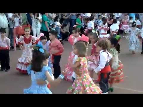 Baile de la Reja de los alumnos de Educación Infantil