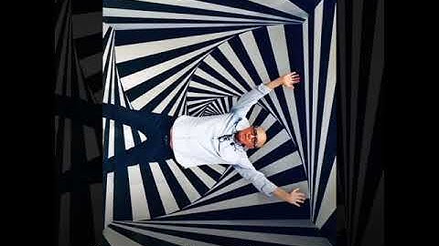 60" Tutorial. Ver a Escher 2. "Metamorphose"