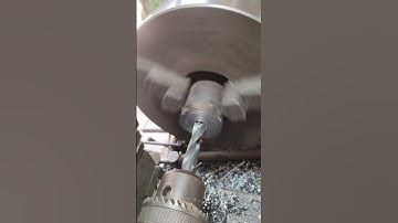 drilling on lethe machine #subscribe #shorts