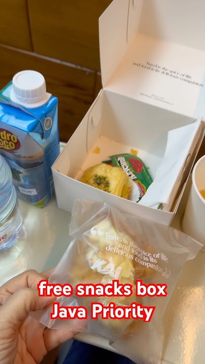 Snacks Box Kereta Java Priority #jakarta #jogja #naikkeretaapi #makan # ...