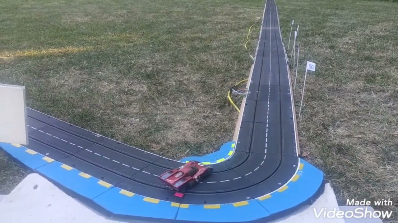 Slotcar Carrera Universal no Digital Le Mans Circuit 2022 Garten Bahn