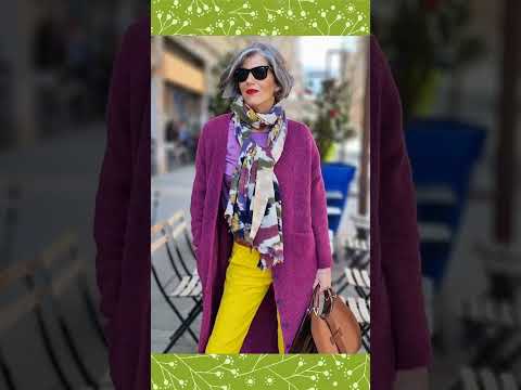 Видео: Вязаные пальто для дам 55-60 лет