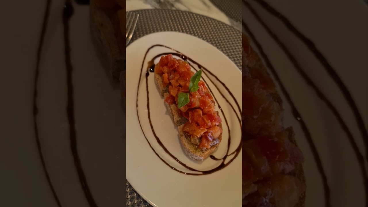 Best Pizza @ Sea auf Aida Diva mega lecker!!!!! - YouTube