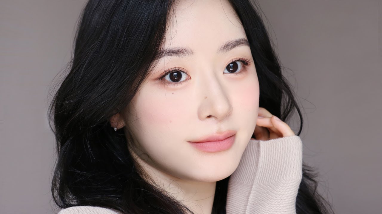 소프트한 코랄 베이지 🥯 웜톤 메이크업 (삐아 오 글로우 쿠션, 홀리카홀리카 섀도우 팔레트 폴인오트, 멜팅 블러 립 팟 레스닝, 딘토 블러셔 508)