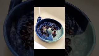 The most satisfying way to wash your berries 🍇✨ #ceramics #pottery #berryseason