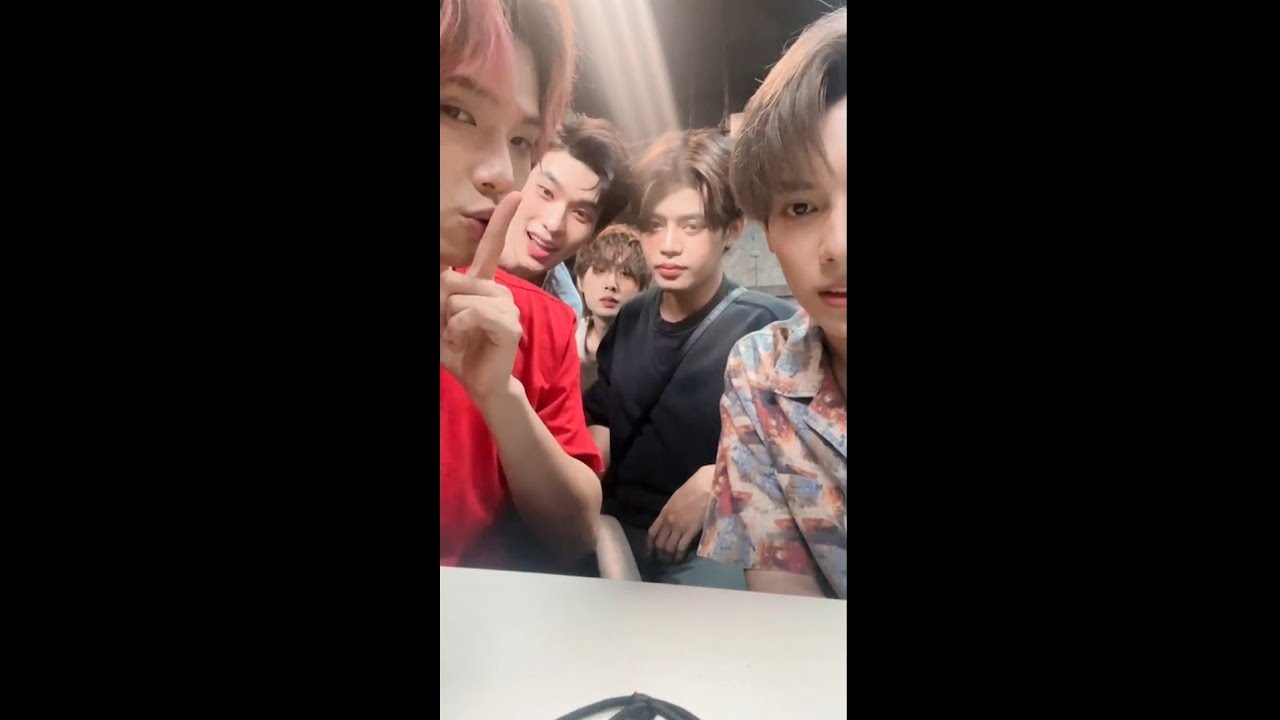 220511 [IG LIVE oueiija] ต้าห์อู๋ ออฟโรด ไดร์ม่อน เจลเลอร์ เป็นต่อ 