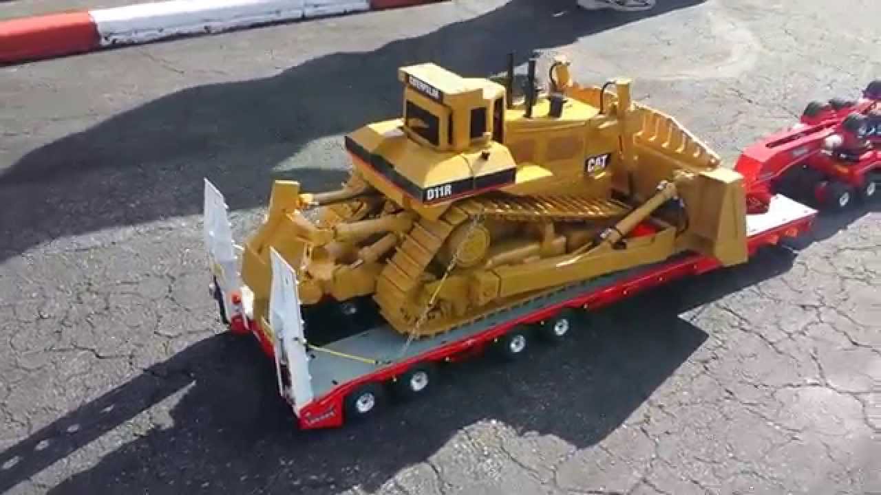 Big Rigs & Construction WA: Ramon's Low Loader - YouTube