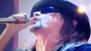 Video thumbnail of "Kid Rock Tribute to the Troops WWE"