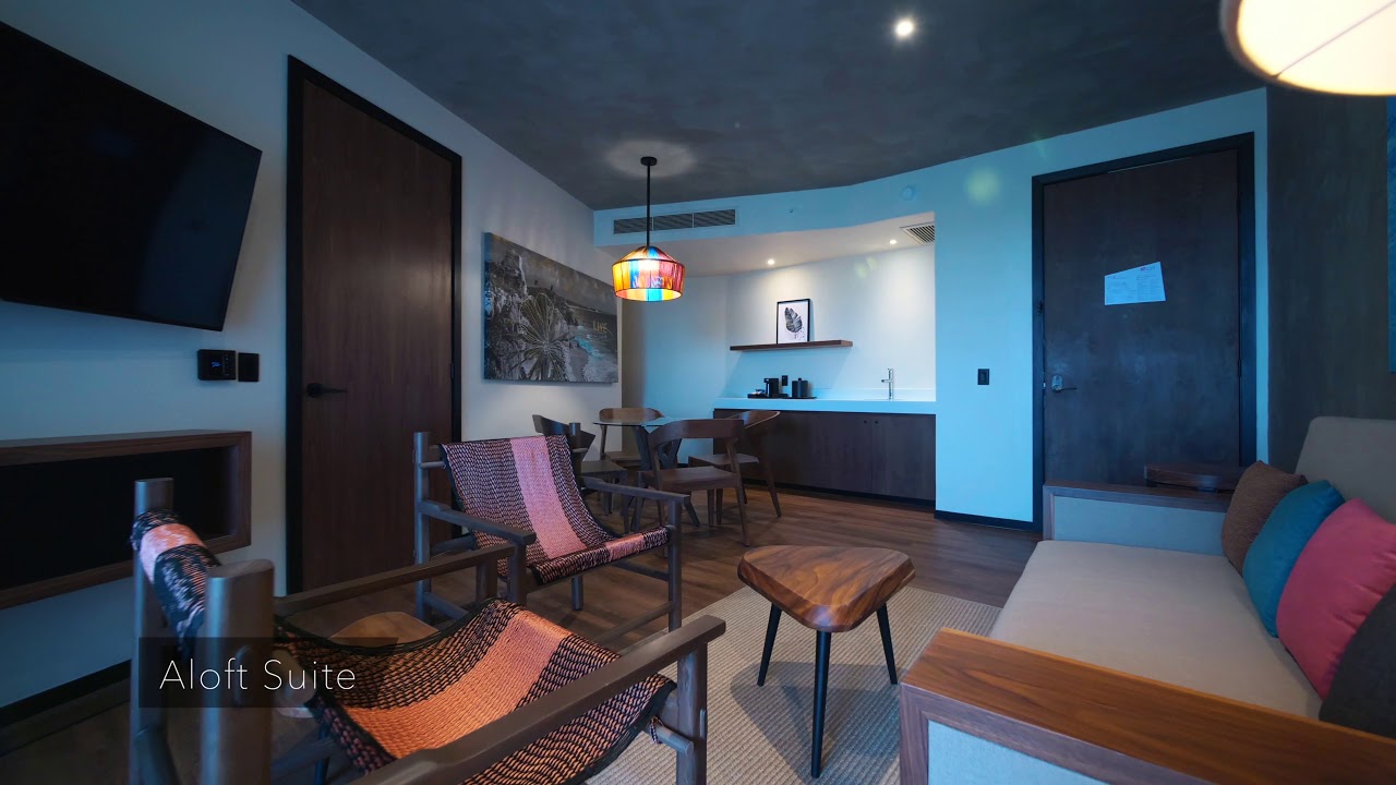 Bienvenidos a Aloft Tulum / Welcome to Aloft Tulum