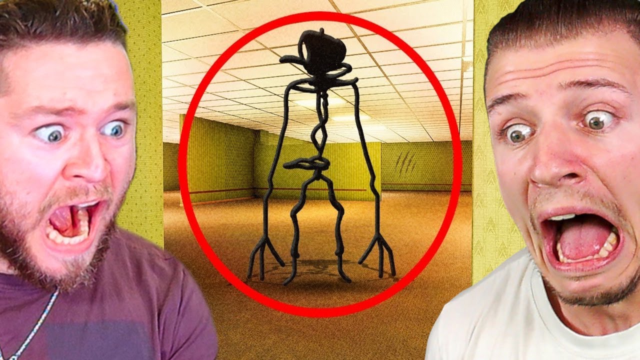 Die KOMPLETTE Escape the Backrooms STORY 😱