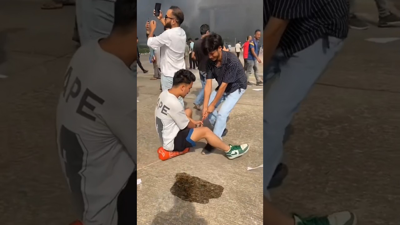 GenZ Ke Protest Ka Fayada Koi Aur Hi Utha Raha Hai