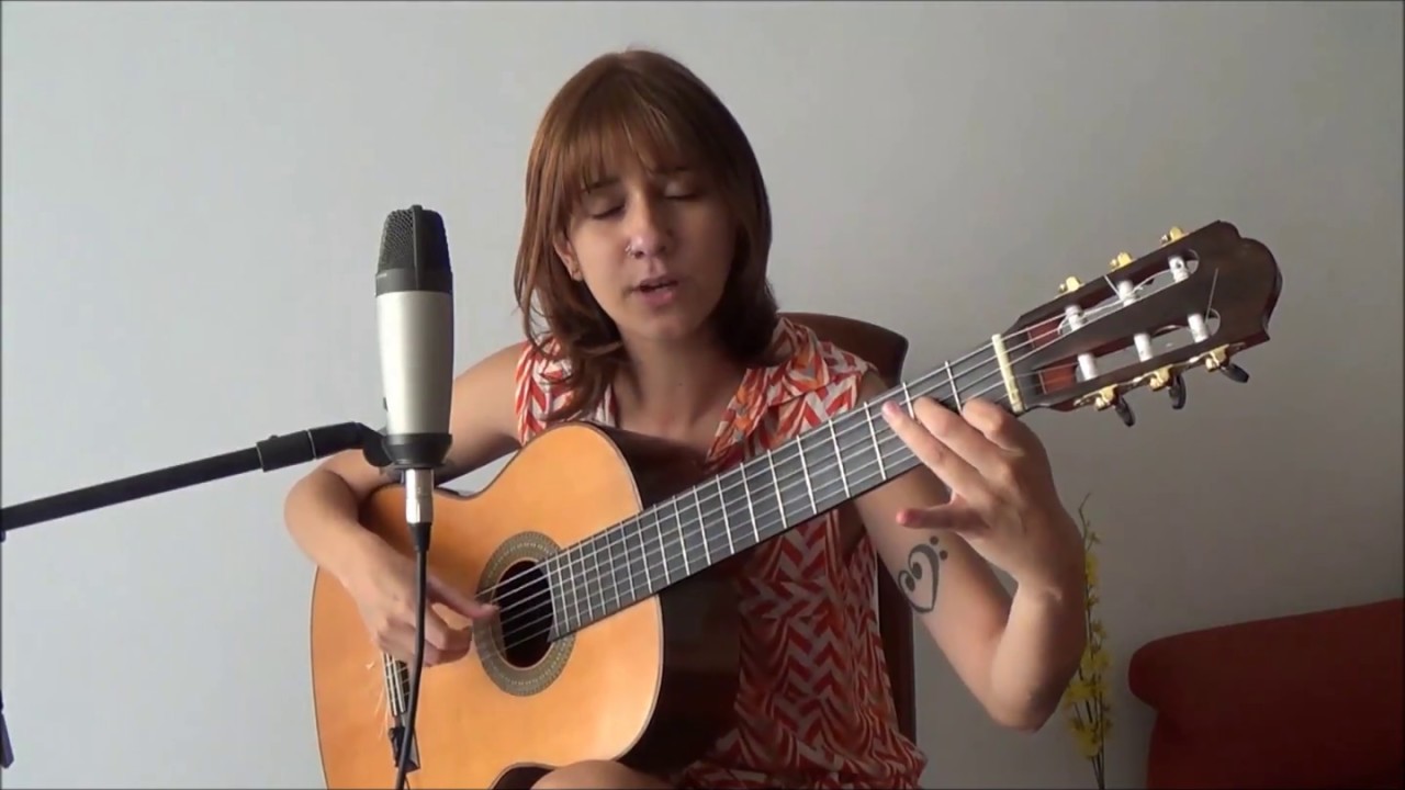 Luísa Lacerda canta 'Rodopiado'