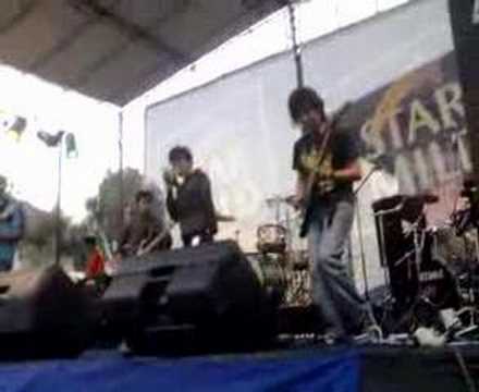 J-Rock "Juwita Hati" performed by Uno