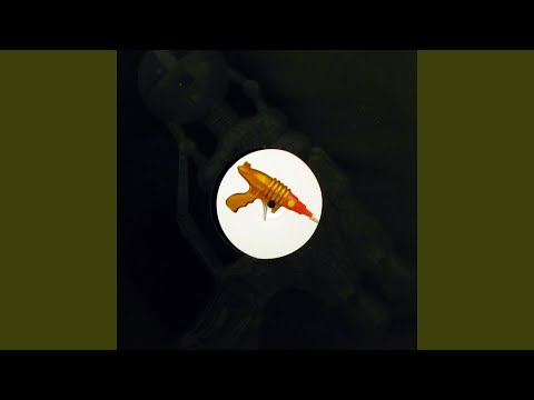 在 YouTube 上观看 Everybody Get Funky (Original Mix)
