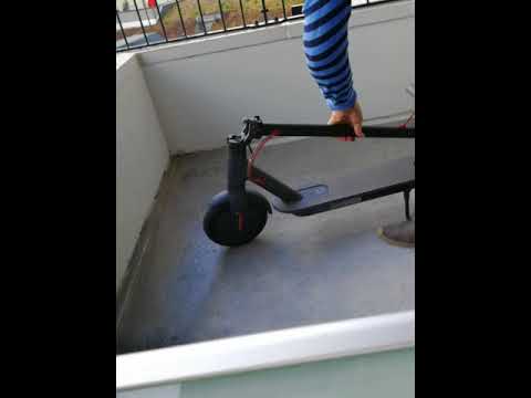 Démonstration rapidité mise en disposition de route Xiaomi M365 Pliant Scooter électrique Démonstration rapidité mise en disposition de route Xiaomi M365 Pliant Scooter électrique