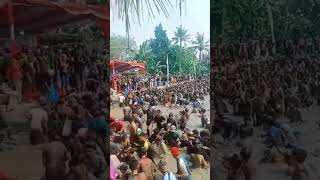 Tradisi Ngubek Empang di Cilodong, Depok, Jawa Barat pada Kamis (16/5/2024).
