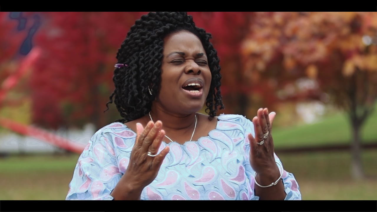 NSANGA WA KUEYEMENA  by Sylvie & Mike Kabeya( Official Music Video)