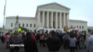 Pro, Anti-Barrett protesters at Supreme Court