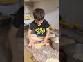 Sarthak making roti #child #youtubeshorts #lifeisbutadream #137 #millionviews #aivideo