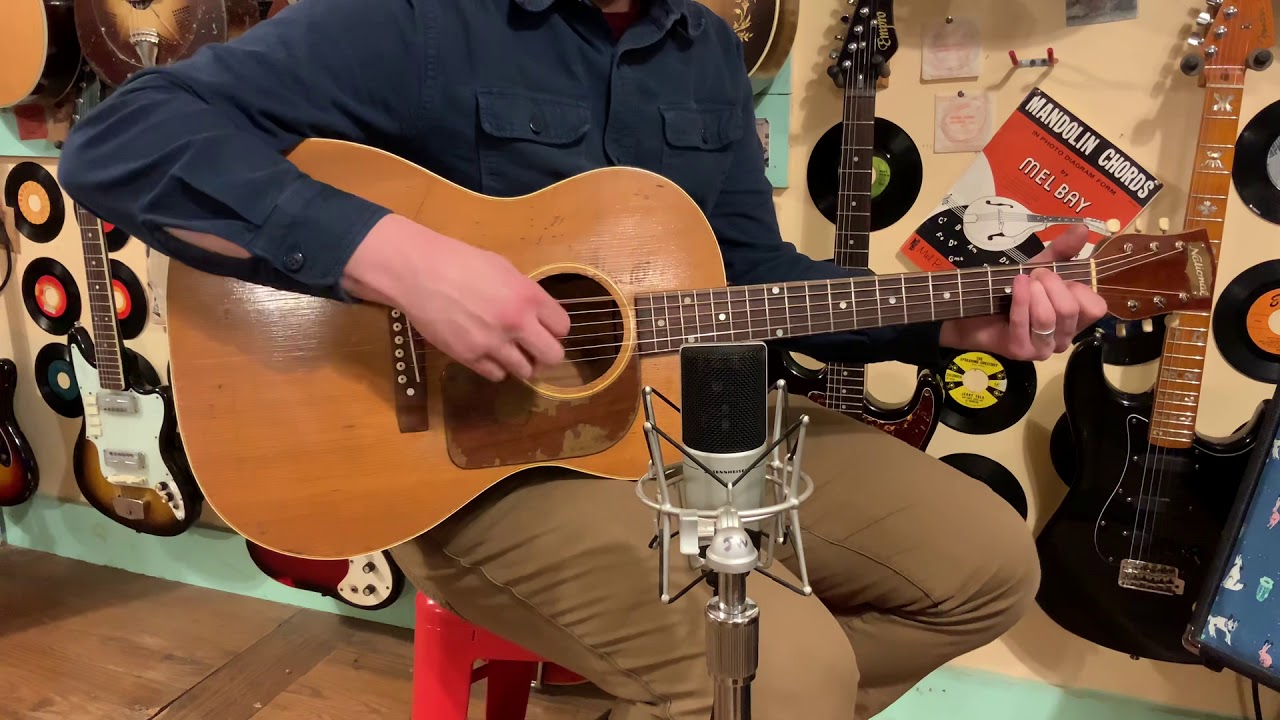 1949 National 1160 (Gibson LG-3 body) flattop guitar