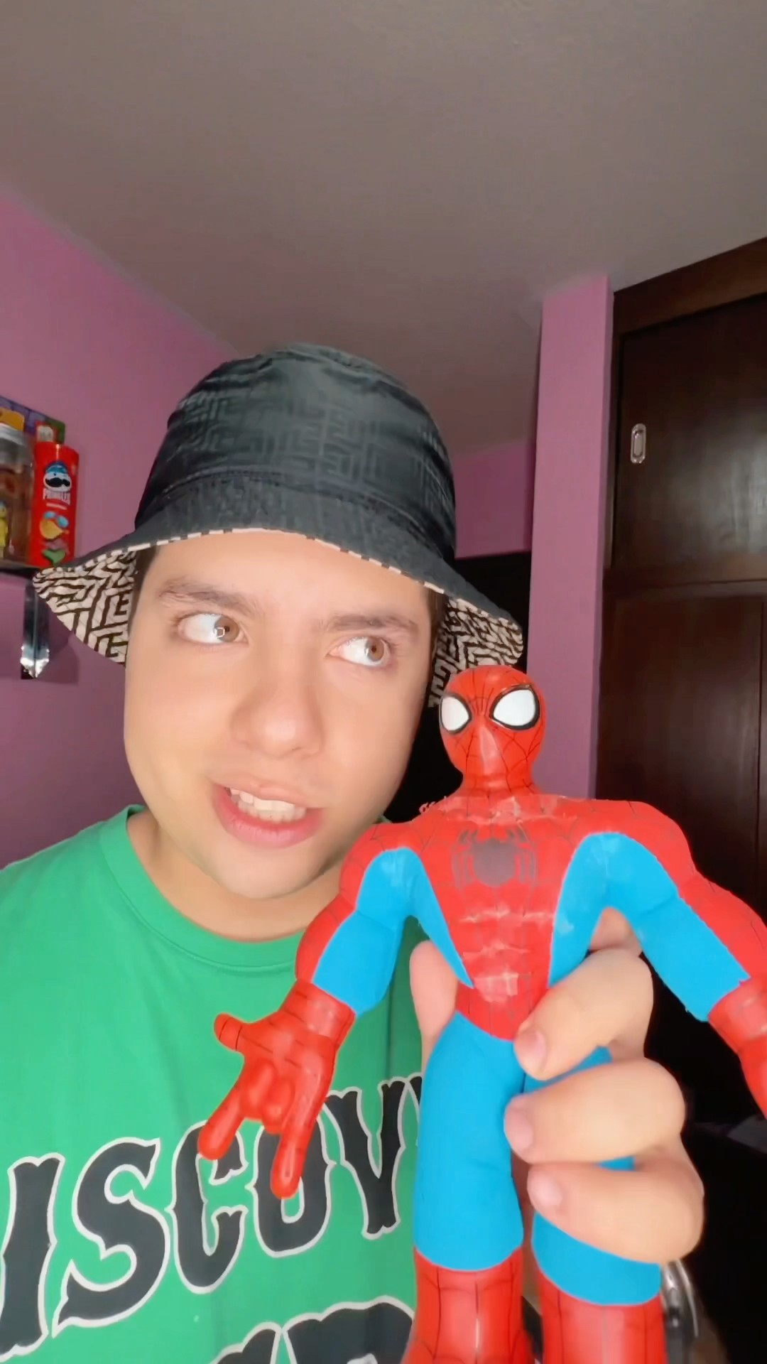 OBSESIONADA CON SPIDERMAN #shorts