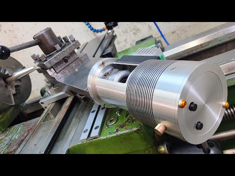 Universal rotator. Installed a stepper motor on a lathe.
