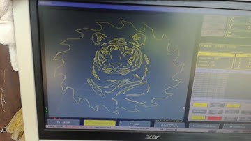 Saw Blade Art by Ross Woolley