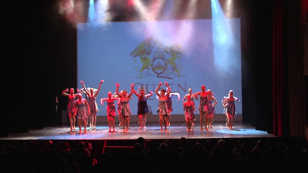 Saggio MOMENTO DANZA  16 06 2014