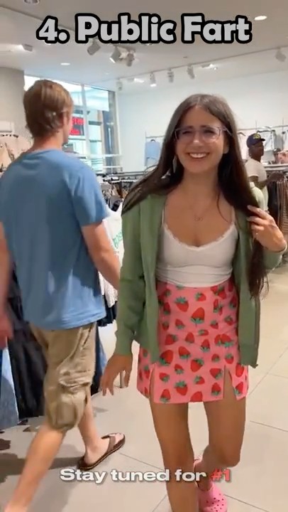 She Farted in the Store… Everyone Looked at the Same Time 😭💨