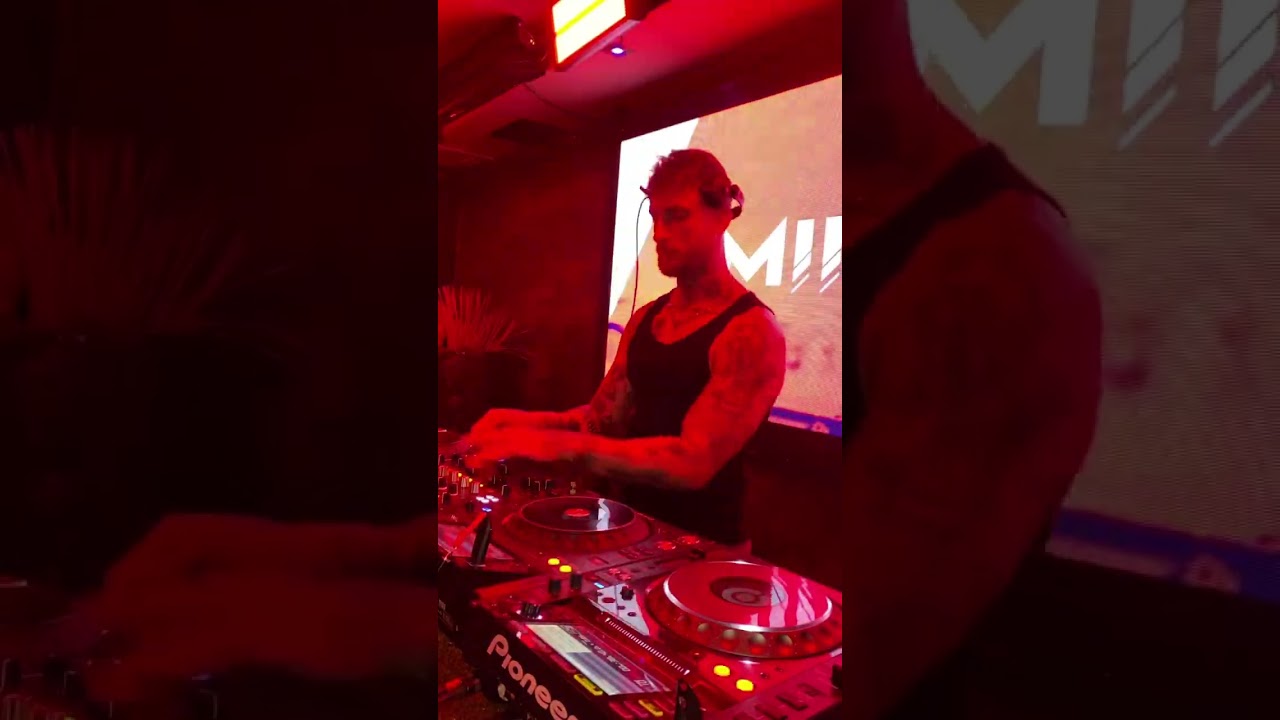 Afro house (el alfa - este ) 