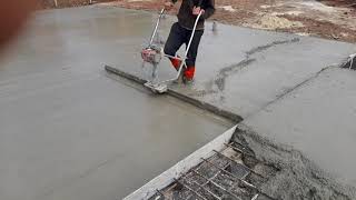 Как быстро выровнять бетонную плиту при заливке....