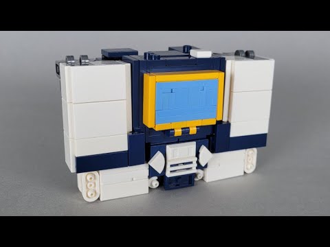 Lego Transformers #99: G1 Soundwave