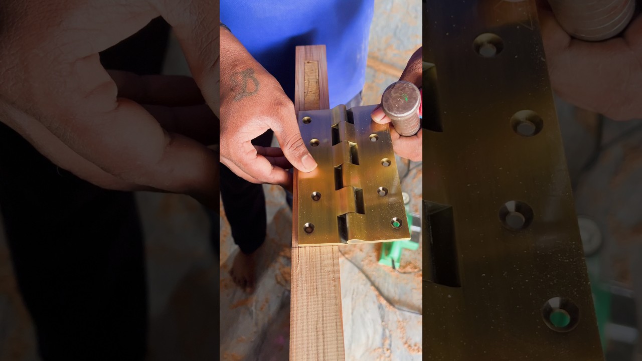 How to Fix Door Hinges #diy #shorts #carpentry #tooltips #woodworking #woodworkingtips #chisel