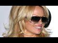 Pamela Anderson allegedly saw Jack Nicholson having a threesome