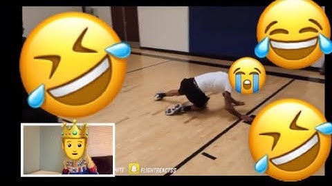 (Exposed)Reacting to Flight VS Bone Collector!!!!