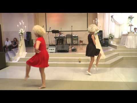 Tushuri / ცეკვავენ დები ღამბაშიძეები / Dance sisters