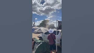 Twister Tears Up Muziekfestival || ViralHog