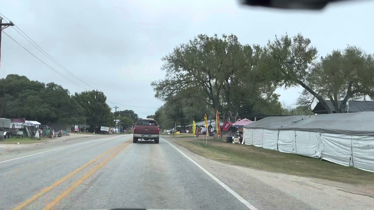 Warrenton TX antique fair - our first glimpse