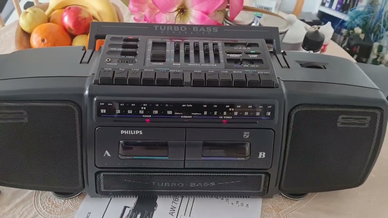 Reproductor De Cd Portátil Boombox Philips Stereo Dynamic Bass - Venta