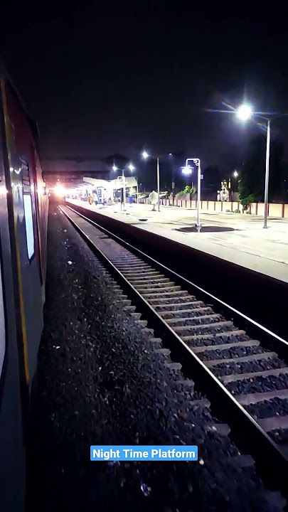 Night At Station || #shorts #viralvideo #railwaystation