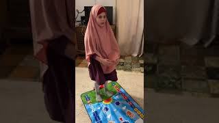 She Uses Her Smart Prayer Mat Every Day Masha'allah 🌟 #Shorts