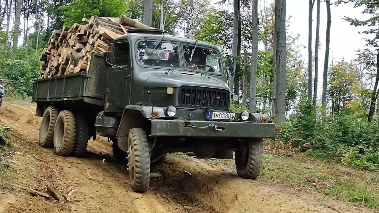 PRAGA V3S ZVOZ DREVA 🎬 NEBEZPEČNÝ TERÉN‼️