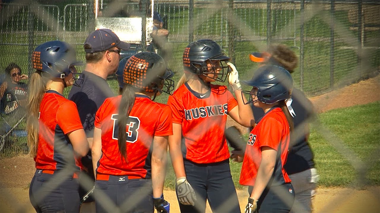 Naperville North vs. Downers Grove North, Regional Softball // 05.24.16