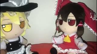Reimu Kisses Marisa - Fumo adaption version