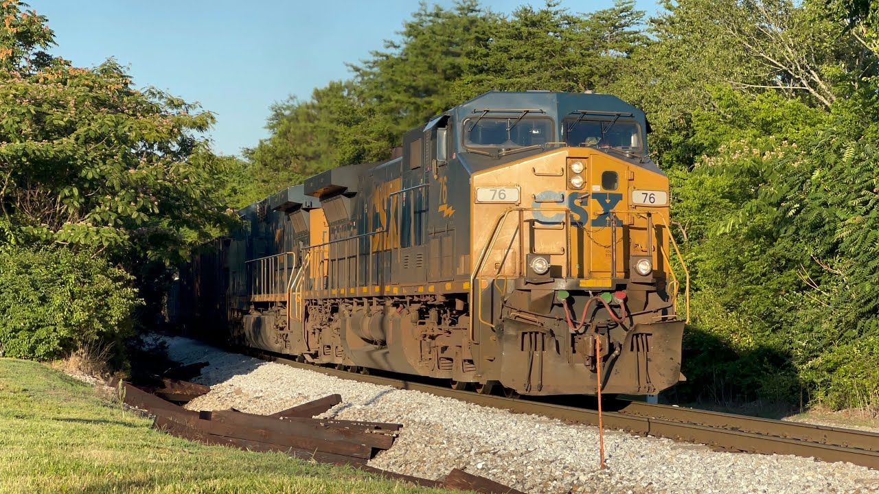 CSX AC44CW 76 w/ Hybrid K5LA Leads Manifest M542-23 on 6/25/24 - YouTube